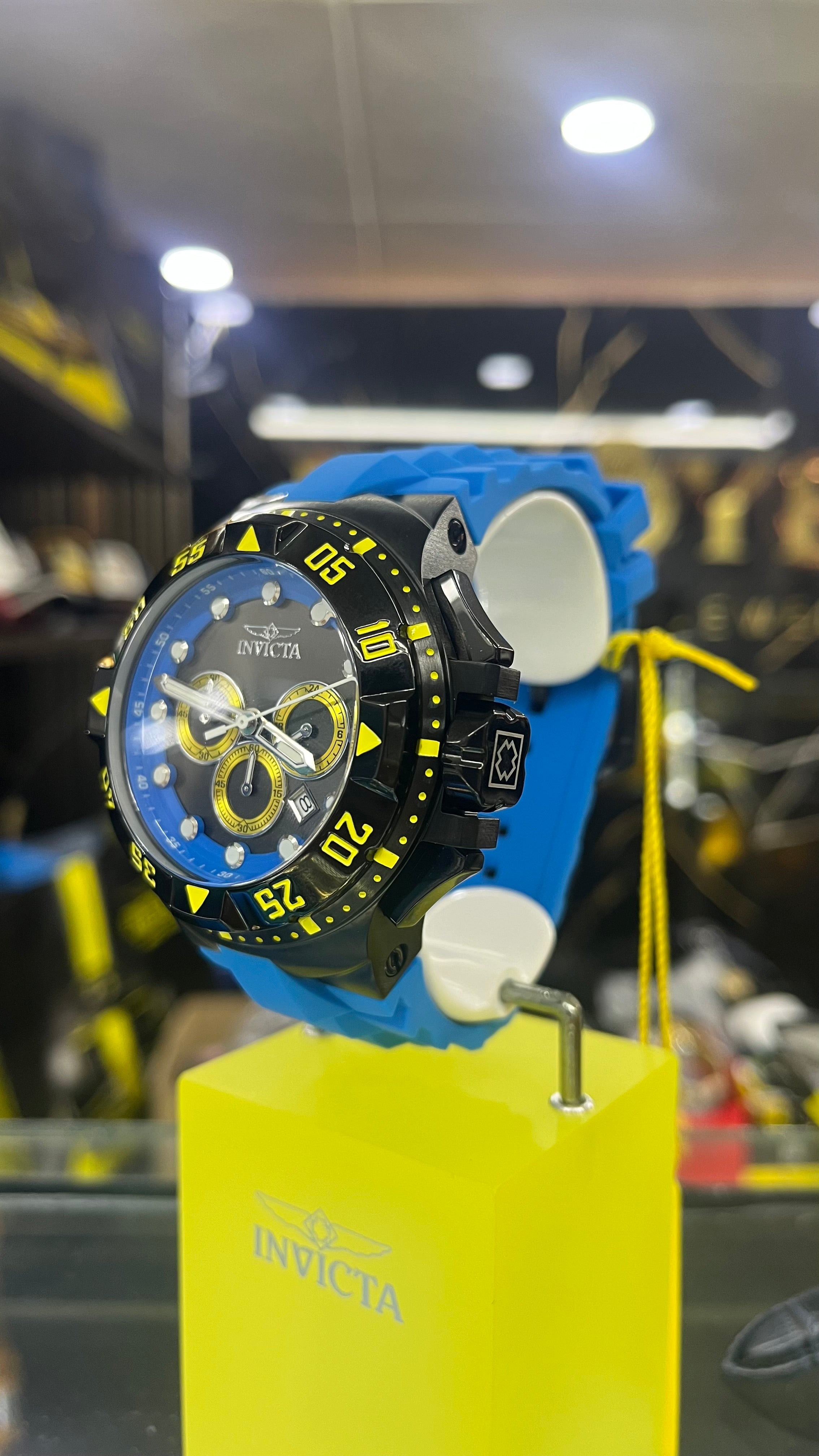 RELOJ DEPORTIVO INVICTA 48538 ORIGINAL