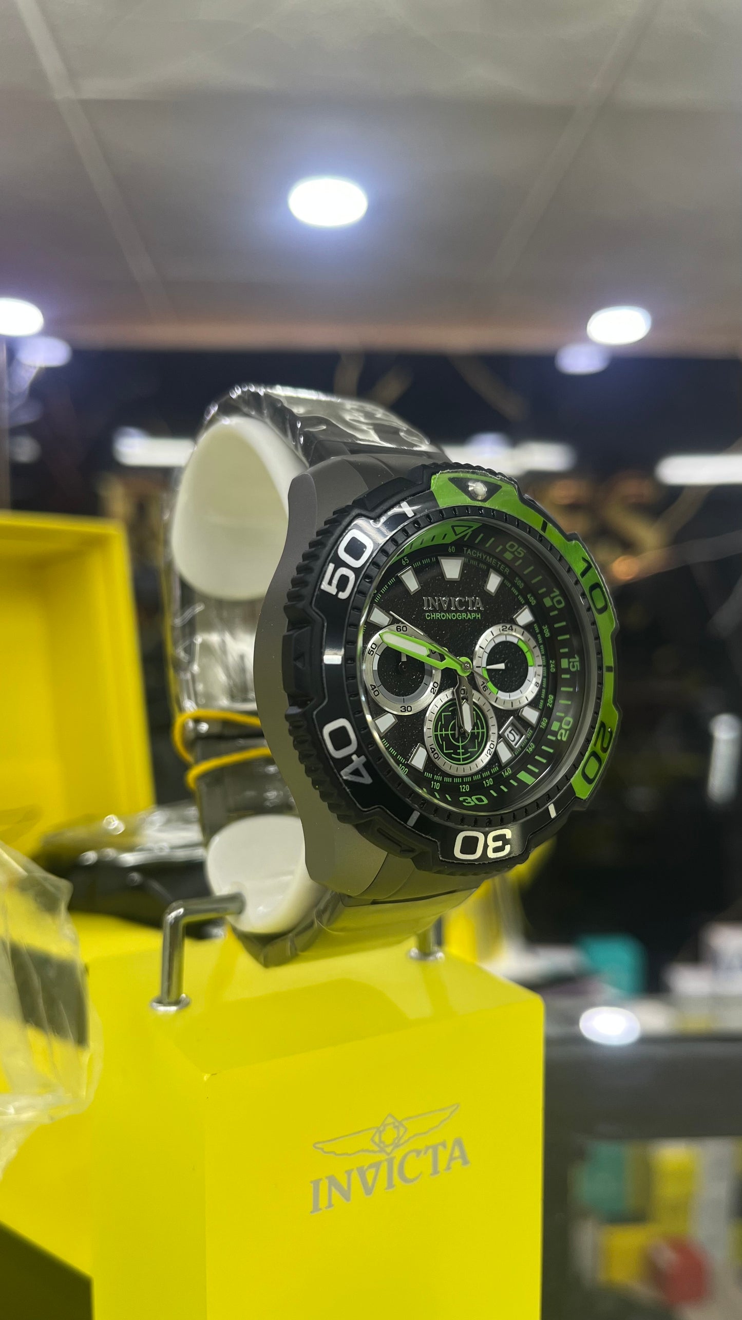 RELOJ EN TITANIO INVICTA TI-22 49494