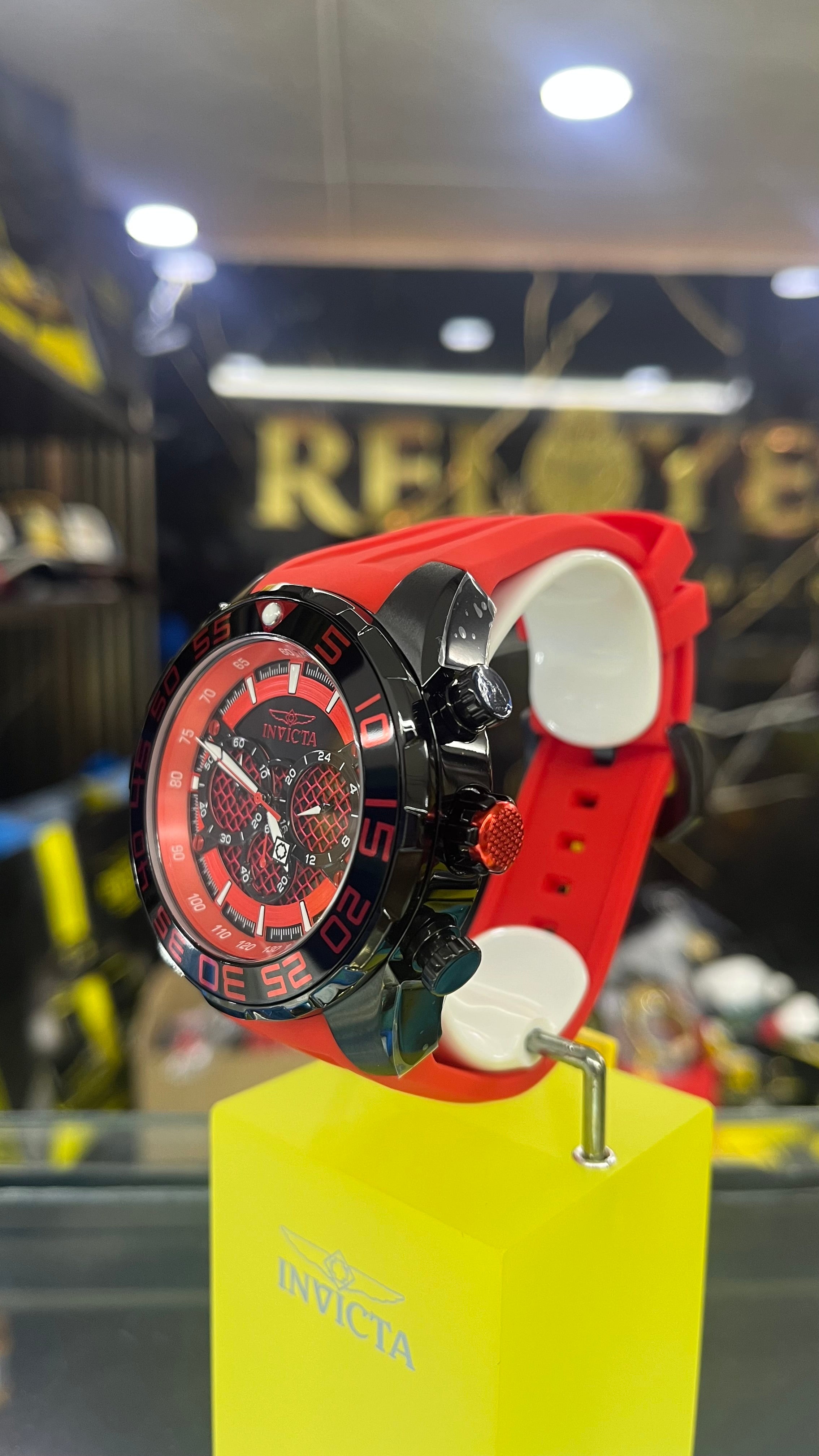 RELOJ DEPORTIVO INVICTA 26310 ORIGINAL