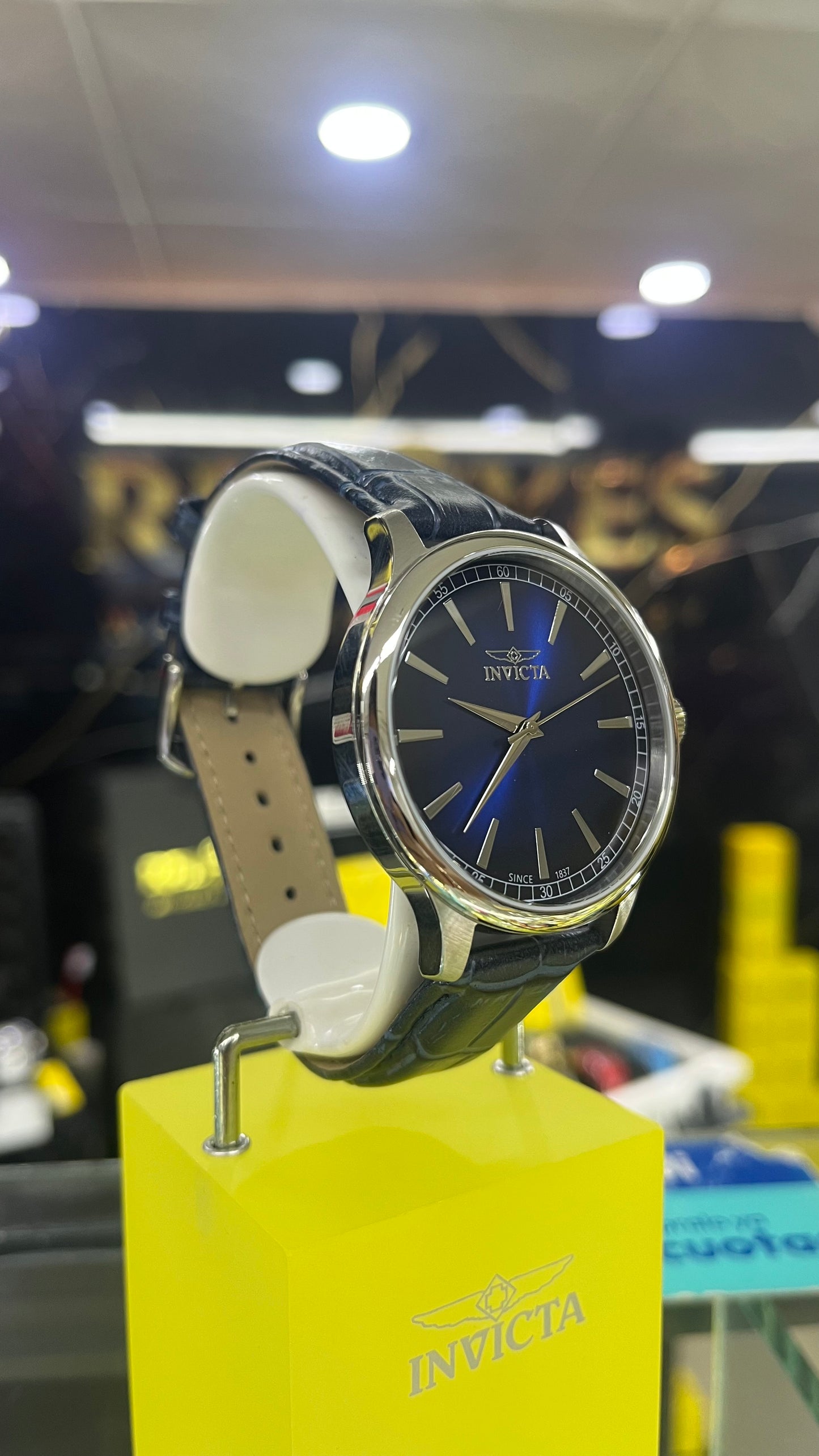 RELOJ INVICTA SPECIALTY CUERO 50475