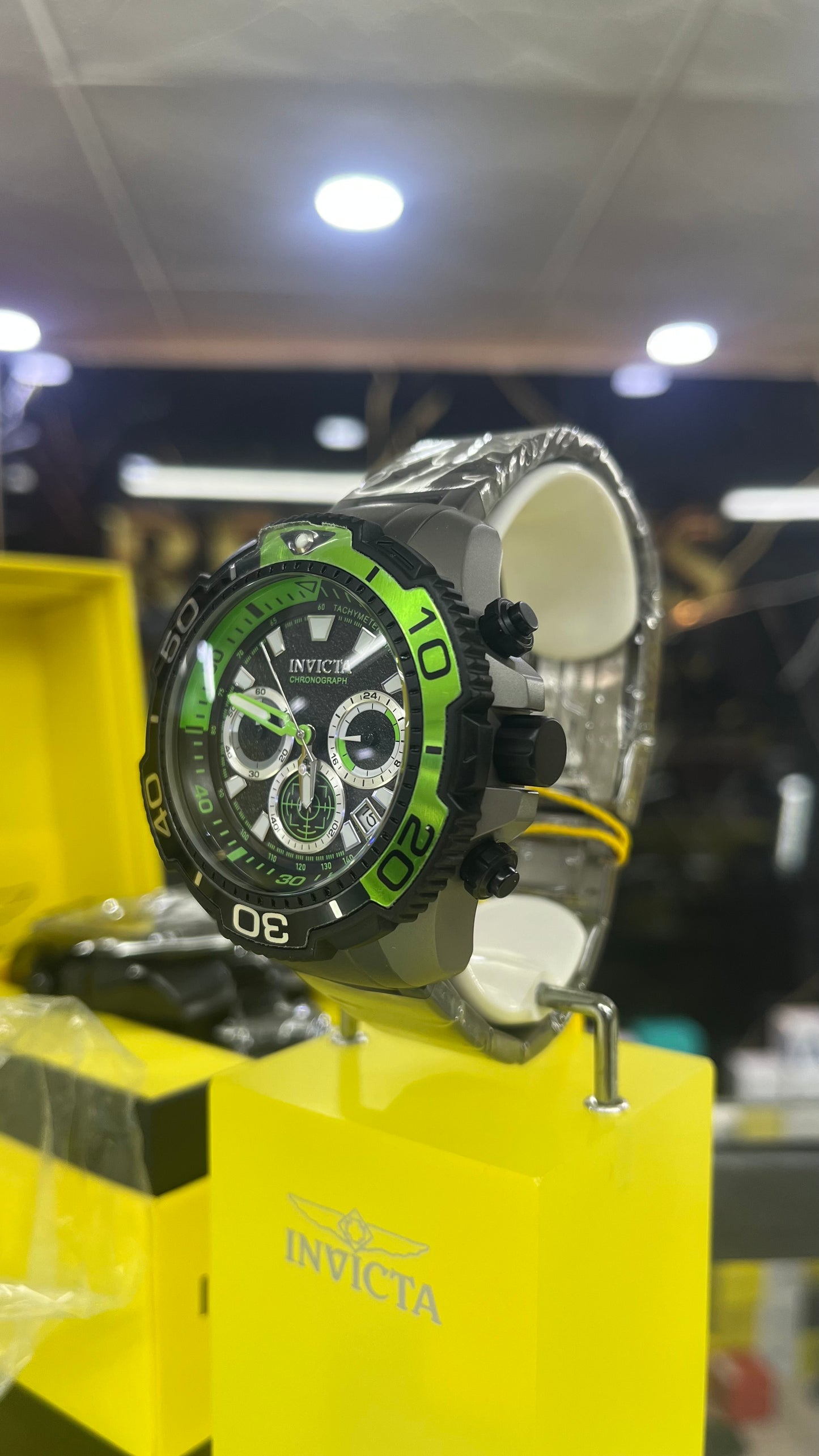 RELOJ EN TITANIO INVICTA TI-22 49494