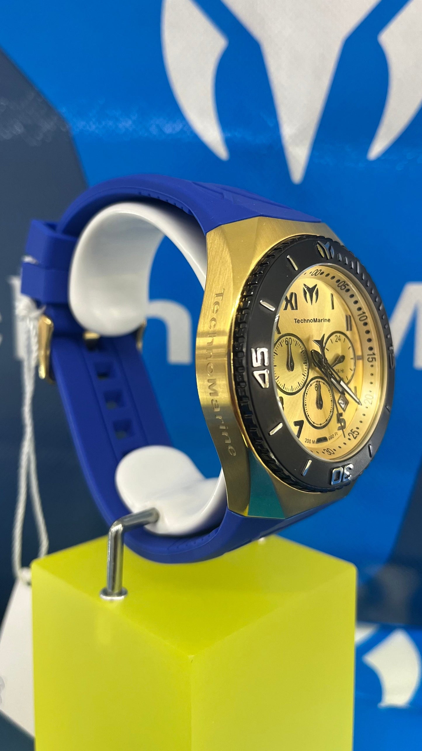 RELOJ TECHNOMARINE OCEAN MANTA TM-220018